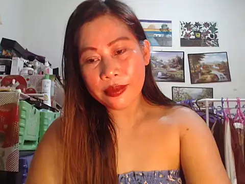 Snapshot of filipina_beauty chatting on December 4, 2025, 5:56 pm filipina beauty online show from December 4, 2025, 5:56 pm