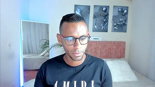Snapshot of KingEdward_ chatting on September 30, 2025, 10:21 am KingEdward online show from September 30, 2025, 10:21 am