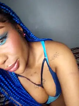 Queen Amara online show from April 5, 2026, 3:35 am