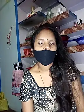 Komal-Rajput online show from November 9, 2025, 9:30 pm