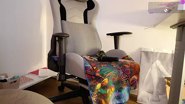 Snapshot of GingerAleMILF chatting on October 13, 2025, 7:10 am GingerAleMILF online show from October 13, 2025, 7:10 am