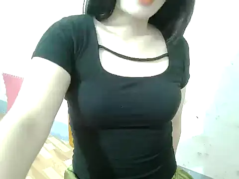 SuhyoCii online show from April 15, 2026, 6:19 am