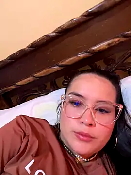 amberbakee online show from November 12, 2025, 2:21 pm