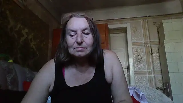 Snapshot of AnnaLive570 chatting on October 21, 2025, 9:09 am AnnaLive570 online show from October 21, 2025, 9:09 am