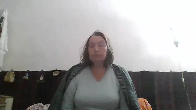 AnnaLive570 online show from May 16, 2026, 3:05 am