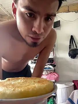 Snapshot of im_moiseis chatting on October 30, 2025, 5:43 pm im moiseis online show from October 30, 2025, 5:43 pm