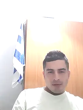 Snapshot of Andr3s69xxx chatting on September 12, 2025, 8:52 pm Andr3s69xxx online show from September 12, 2025, 8:52 pm