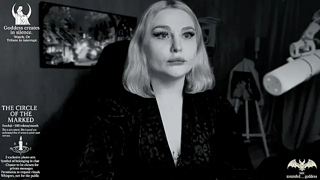 Snapshot of Wounded_Goddess_ chatting on November 16, 2025, 5:12 am Wounded Goddess online show from November 16, 2025, 5:12 am