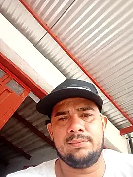 yeffito1 online show from March 10, 2026, 6:34 pm