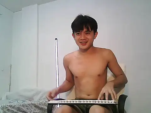 NautyBoyBrazeen 143 online show from February 14, 2026, 12:55 am