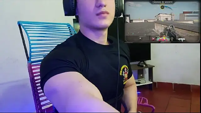 ErickWalton online show from November 11, 2025, 5:35 am