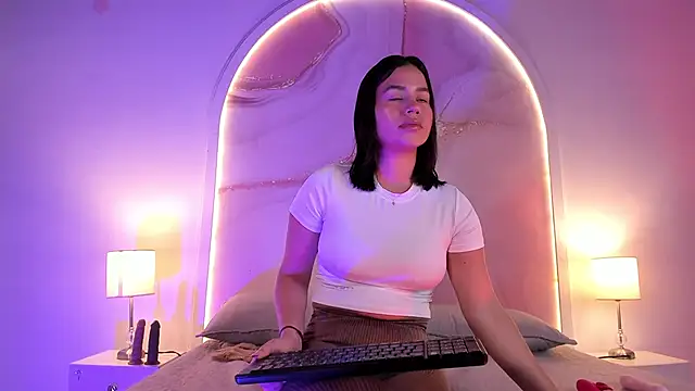 maria gil online show from April 18, 2026, 11:34 am