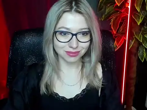 loveHeidi online show from March 9, 2026, 5:33 am