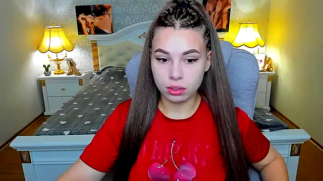 Snapshot of OmniaSher chatting on September 23, 2025, 9:05 am OmniaSher online show from September 23, 2025, 9:05 am