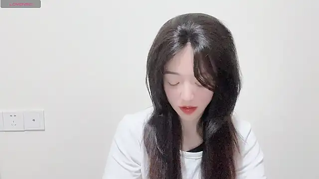 Snapshot of Queen_ww chatting on September 9, 2025, 12:36 pm Queen ww online show from September 9, 2025, 12:36 pm