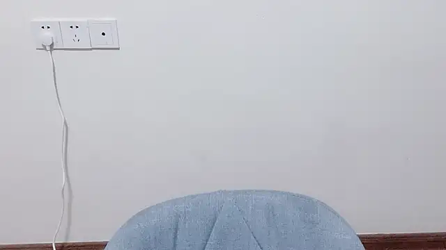 Snapshot of Queen_ww chatting on September 18, 2025, 1:36 pm Queen ww online show from September 18, 2025, 1:36 pm