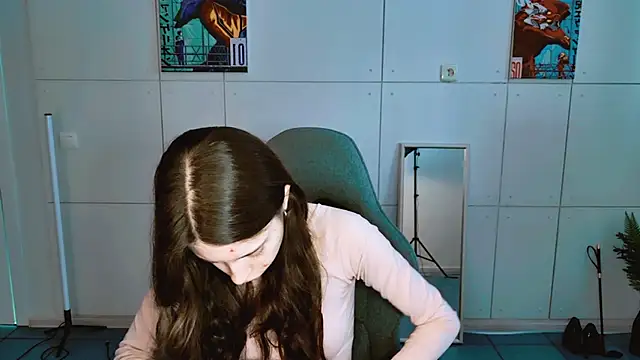 Yoka paradoXXX online show from March 23, 2026, 9:09 am