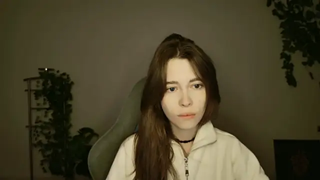 Snapshot of Yoka_paradoXXX chatting on November 26, 2025, 5:07 am Yoka paradoXXX online show from November 26, 2025, 5:07 am