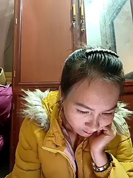 Yumyum kiw online show from November 28, 2025, 2:17 pm