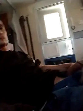 Snapshot of alexxfcuk chatting on September 8, 2025, 9:36 pm alexxfcuk online show from September 8, 2025, 9:36 pm