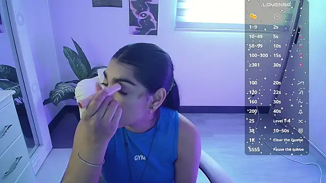 Snapshot of amarasilk_ chatting on June 20, 2026, 4:01 pm amarasilk online show from June 20, 2026, 4:01 pm