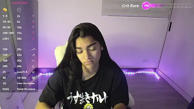 Snapshot of amarasilk_ chatting on May 2, 2026, 11:32 pm amarasilk online show from May 2, 2026, 11:32 pm