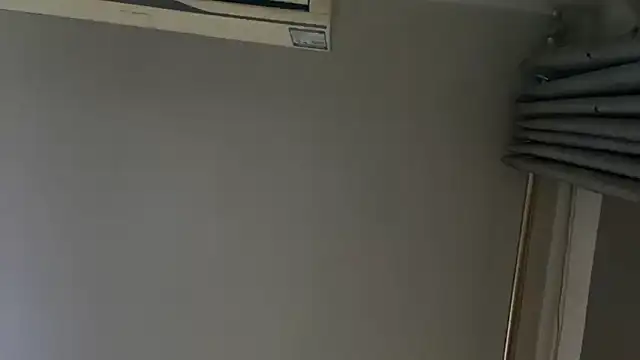 Snapshot of Fengbaby-555 chatting on November 24, 2025, 5:46 pm Fengbaby-555 online show from November 24, 2025, 5:46 pm