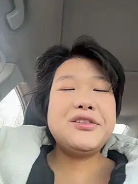 Snapshot of Fengbaby-555 chatting on November 28, 2025, 2:34 am Fengbaby-555 online show from November 28, 2025, 2:34 am