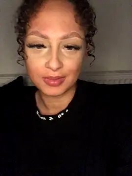 Snapshot of Welsh_Maya19X chatting on September 23, 2025, 11:23 pm Welsh Maya19X online show from September 23, 2025, 11:23 pm