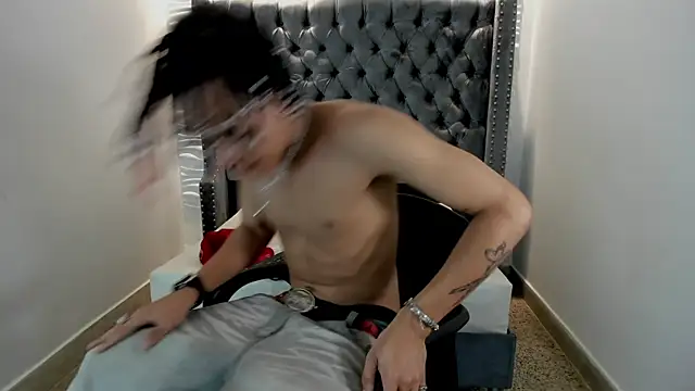 Snapshot of MARSHALL_SPENCER chatting on November 12, 2025, 1:04 pm MARSHALL SPENCER online show from November 12, 2025, 1:04 pm