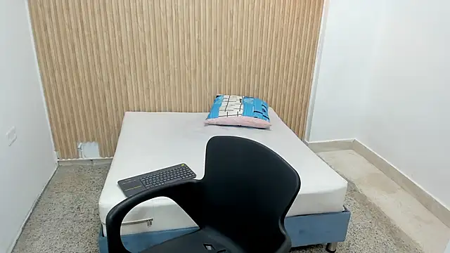 Snapshot of MARSHALL_SPENCER chatting on October 31, 2025, 1:08 pm MARSHALL SPENCER online show from October 31, 2025, 1:08 pm