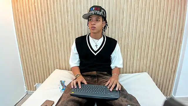 Snapshot of MARSHALL_SPENCER chatting on September 26, 2025, 1:29 pm MARSHALL SPENCER online show from September 26, 2025, 1:29 pm