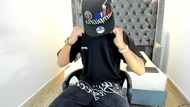 Snapshot of MARSHALL_SPENCER chatting on November 10, 2025, 1:16 pm MARSHALL SPENCER online show from November 10, 2025, 1:16 pm