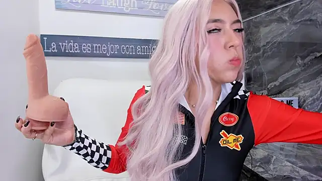 foxy zoe online show from October 31, 2025, 6:04 pm