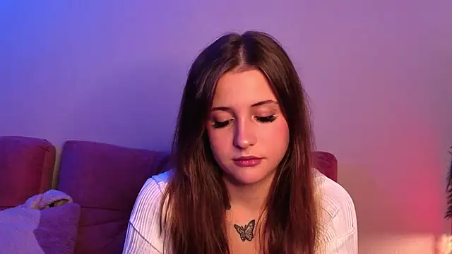 LoveSeekins online show from October 22, 2025, 7:35 pm