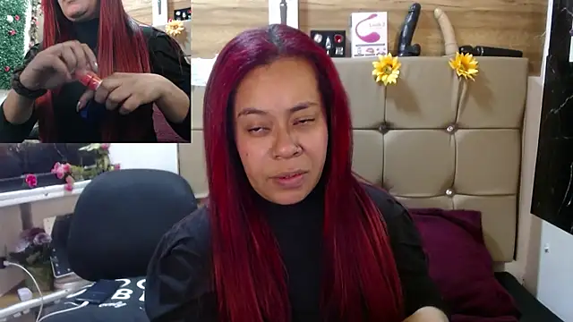 MIA  SPENCER online show from September 30, 2025, 5:19 pm