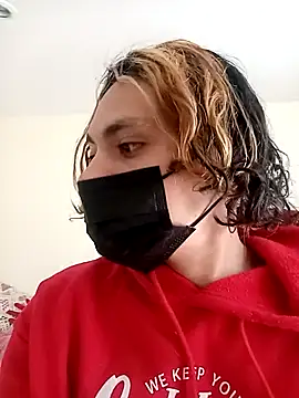 Snapshot of kittymutant99 chatting on December 1, 2025, 5:25 pm kittymutant99 online show from December 1, 2025, 5:25 pm