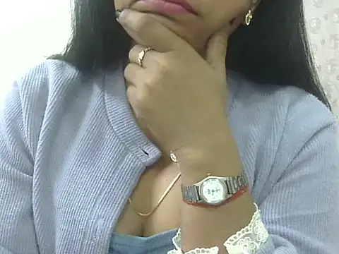 Snapshot of MISS_SOMIYA chatting on November 10, 2025, 5:07 pm MISS SOMIYA online show from November 10, 2025, 5:07 pm