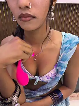 Drive girl online show from March 19, 2026, 6:52 pm