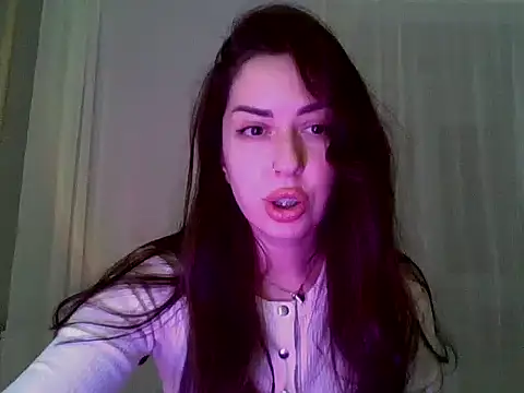 Venzalia online show from December 2, 2025, 8:32 pm