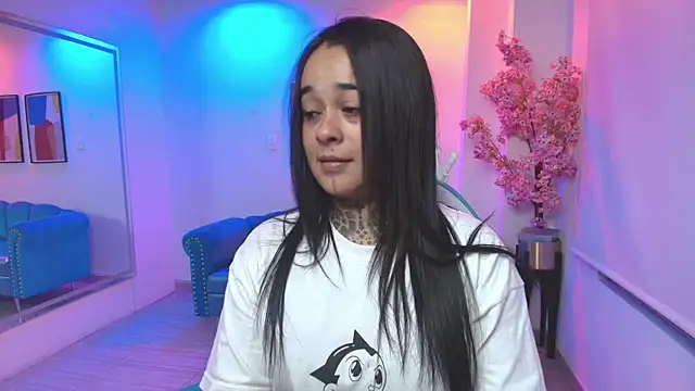 Black roseee online show from April 3, 2026, 3:35 am