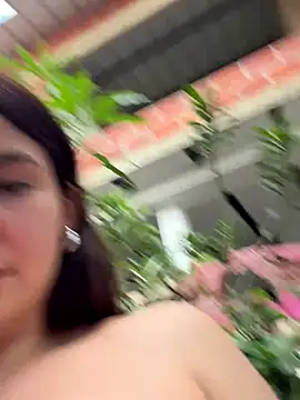 Dakota Evanns online show from December 13, 2025, 8:04 pm