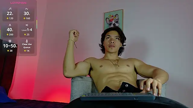 adriel escalante online show from March 12, 2026, 2:28 am