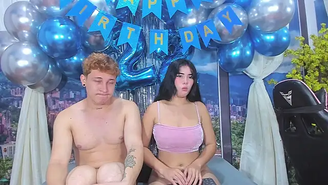 Snapshot of Sarahwalkerr chatting on October 11, 2025, 1:45 pm Sarahwalkerr online show from October 11, 2025, 1:45 pm