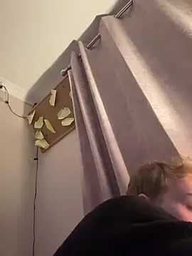 scottishtwink01 online show from November 11, 2025, 3:12 am