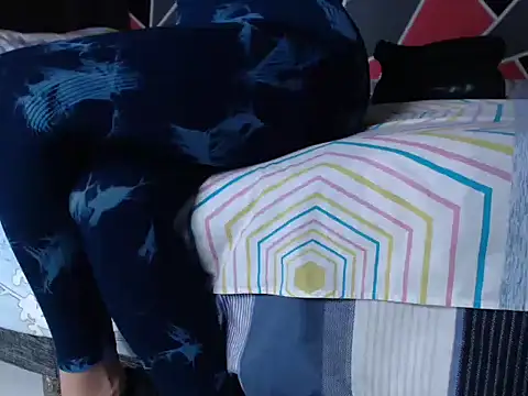 Snapshot of ximena_su88 chatting on October 15, 2025, 1:30 pm ximena su88 online show from October 15, 2025, 1:30 pm