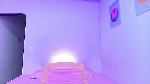 ana bigboobss online show from March 30, 2026, 2:02 am