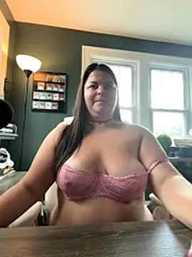 Snapshot of PlayWithBrittany chatting on October 25, 2025, 4:29 pm PlayWithBrittany online show from October 25, 2025, 4:29 pm