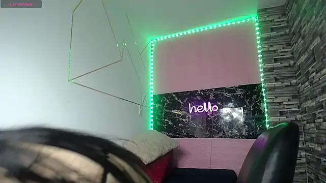 Snapshot of emmydurant chatting on September 15, 2025, 7:36 pm emmydurant online show from September 15, 2025, 7:36 pm