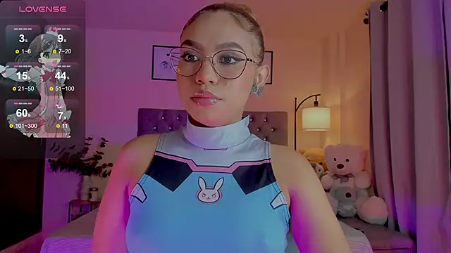 OxanaFedorova1- online show from May 22, 2026, 8:18 pm